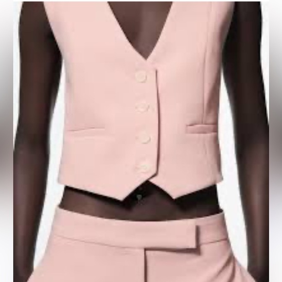 New! Zara women’s large light pink tailored waistcoat. - Picture 2 of 12